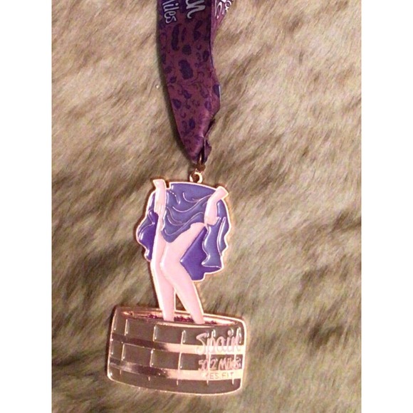 Yes.Fit Spain Grape Stomping 50.2 Miles Medal And Ribbon Virtual Fitness Running - Picture 4 of 4